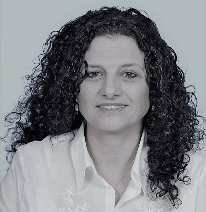 רבקה אלימלך פסגות2 מנהלת תיכון פסגות מגדל העמק